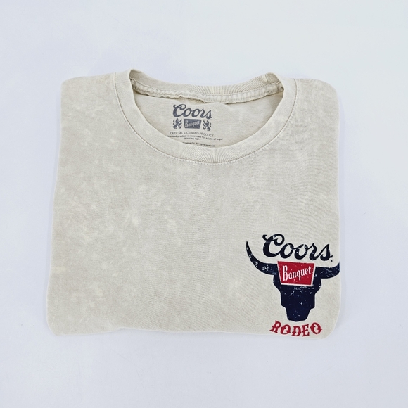 Coors Banquet Rodeo Bull Beer Graphic Tee Unisex - Picture 6 of 9